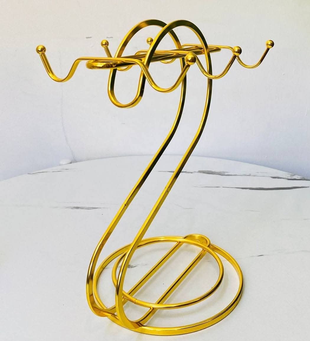 حامل فنجان بالطبق دهبي