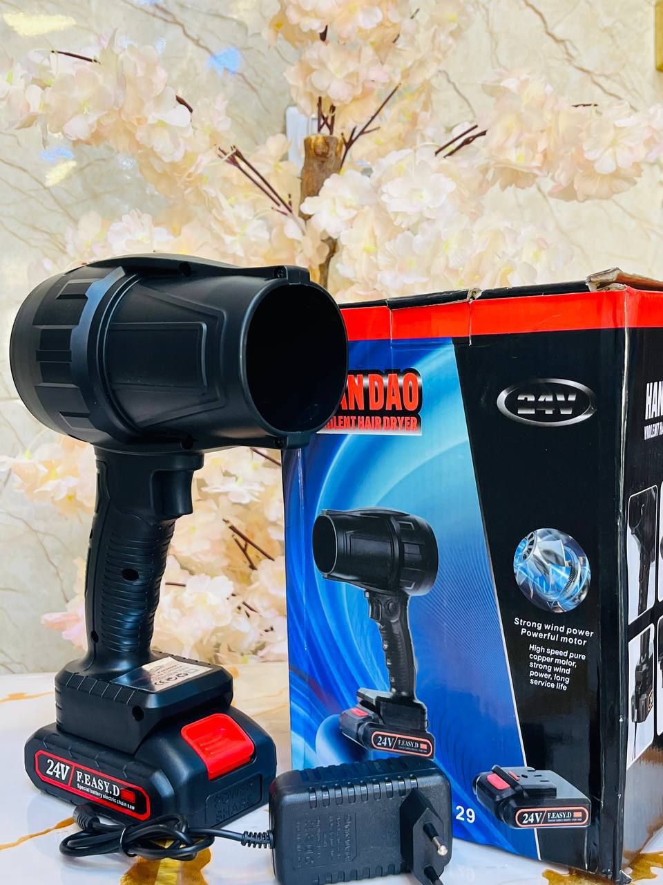 بلاور كهرباء شحن